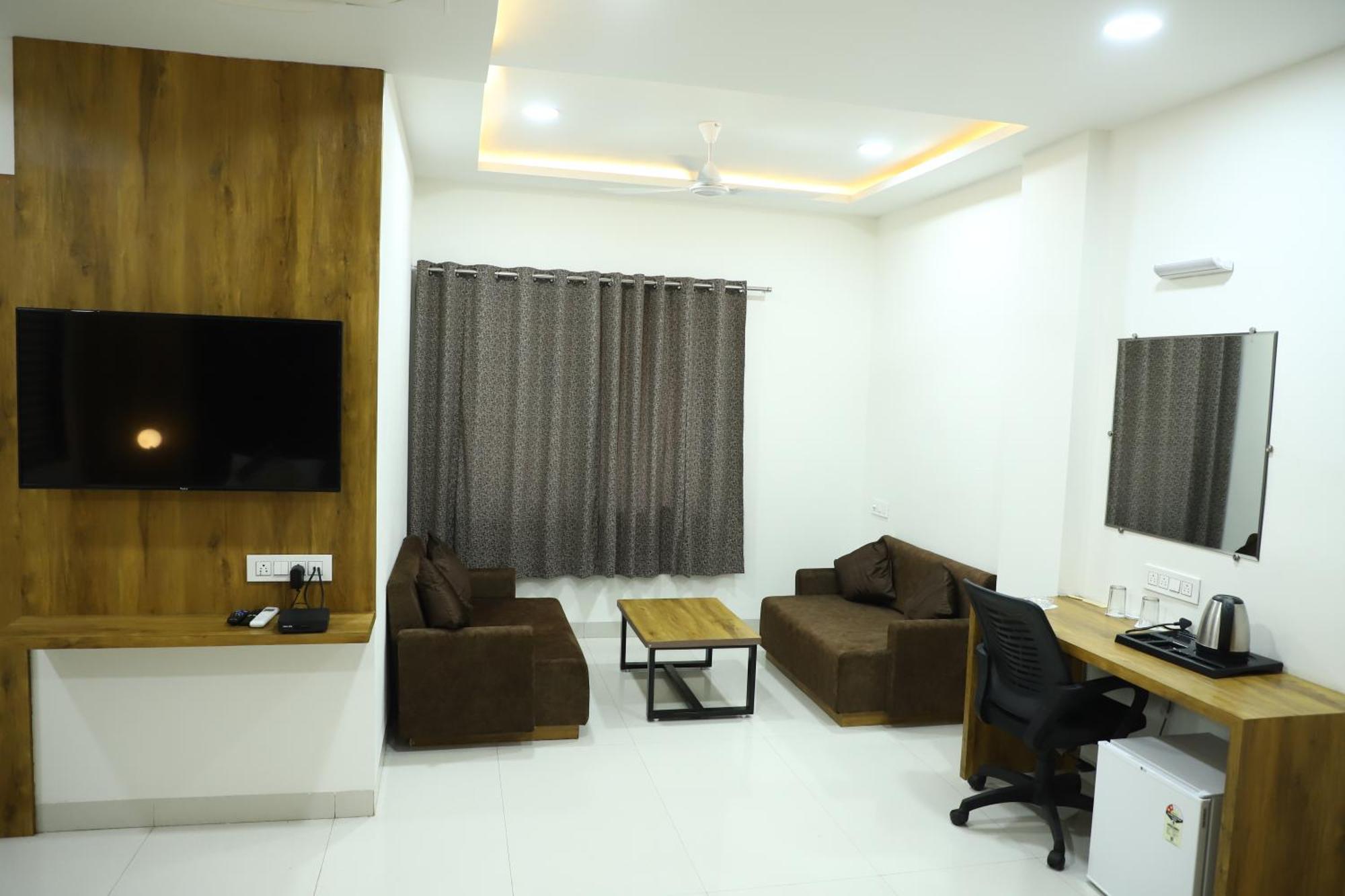 Hotel Singhnature Khandwa Ngoại thất bức ảnh