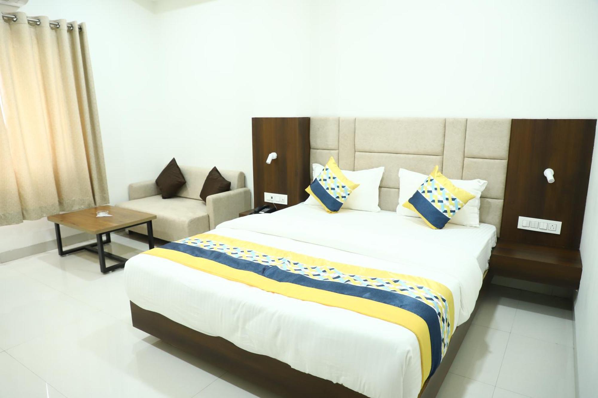 Hotel Singhnature Khandwa Ngoại thất bức ảnh